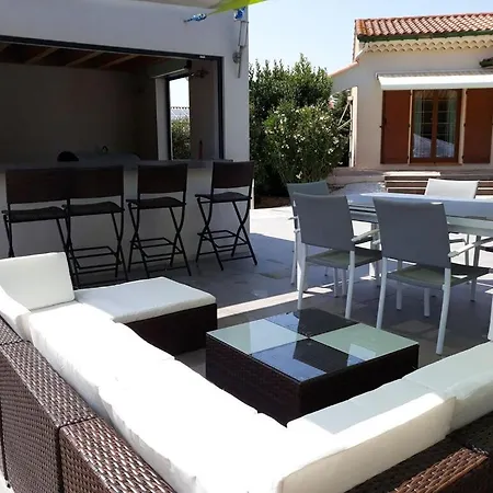 Au Calme Avec Piscine Dans Le Sud Villa